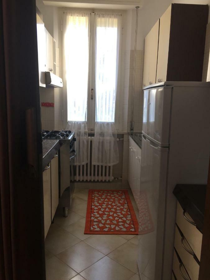 La Casa Di Clara Ombrellone Con 2 Lettini Al Lido San Giuliano Gratis E Parcheggio Privato Gratis Apartment Rimini Bagian luar foto